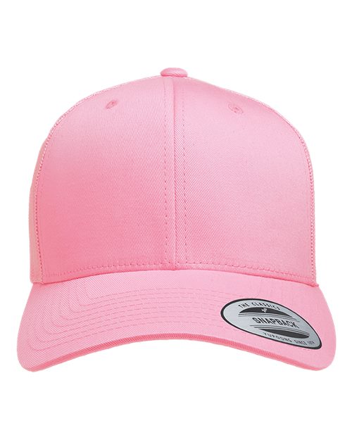 pink hat