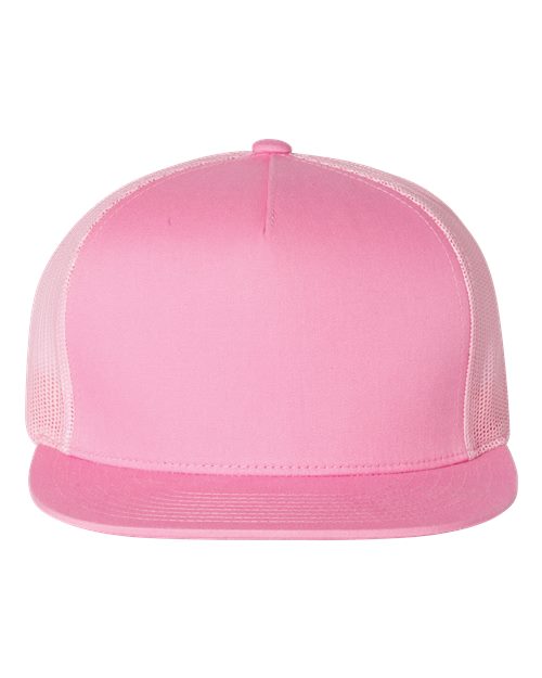 pink hat